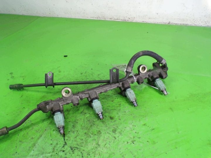 MITSUBISHI CARISMA I 1,8 116 л.с. ТОПЛИВНАЯ РАМПА 0280155723, фото 1