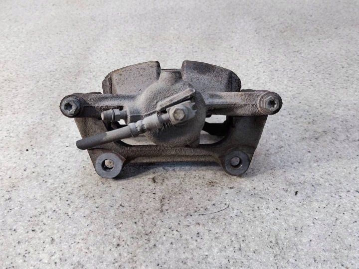 СУППОРТ ТОРМОЗНОЙ ЛЕВЫЙ ПЕРЕДНИЙ 67987G SKODA SUPERB III 3V 2.0 TDI, фото 4