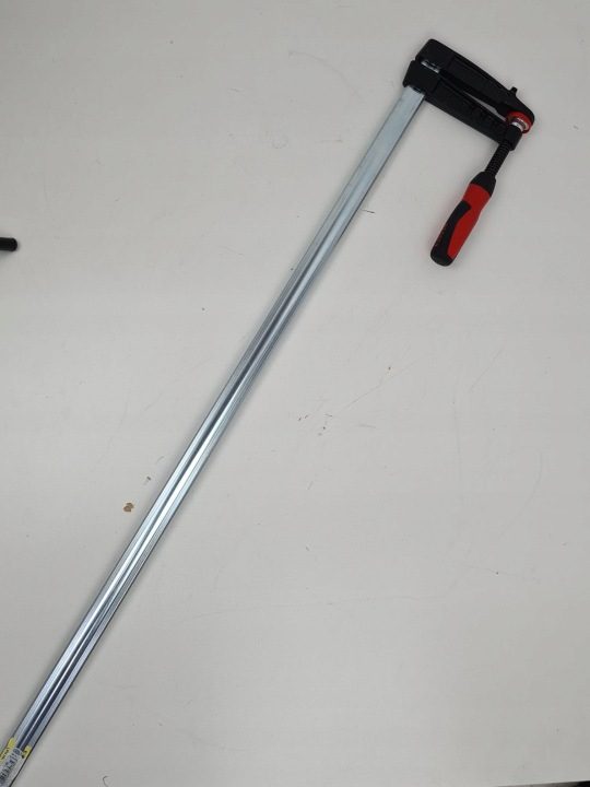 Струбцина śrubowy столярная чугунная TG с rękojeścią drewnianą Bessey TG100S122K, фото 2