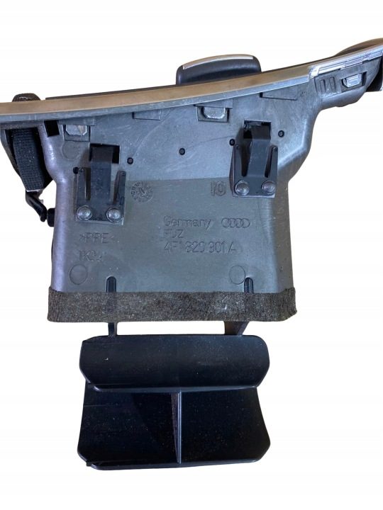 Дефлекторы панели приборного AUDI 4F1820901A 2.7L дизель 2006, фото 4