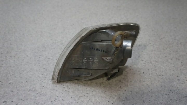 ПОВОРОТНИК ПРАВЫЙ ПЕРЕДНИЙ VW PASSAT B5 ДО РЕСТАЙЛИНГА 08-441-1516R-F, фото 1