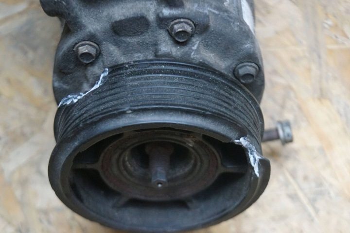 Компрессор кондиционера AUDI A4 (8EC, B7) 8E0260805BA 31048397 2.0L бензин, фото 2