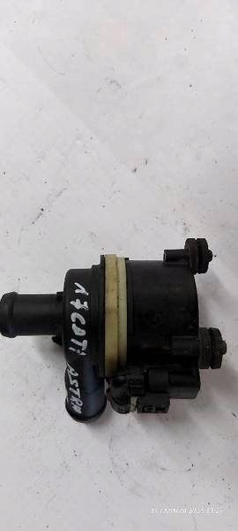 Помпа Opel Astra J 13346941, фото 2