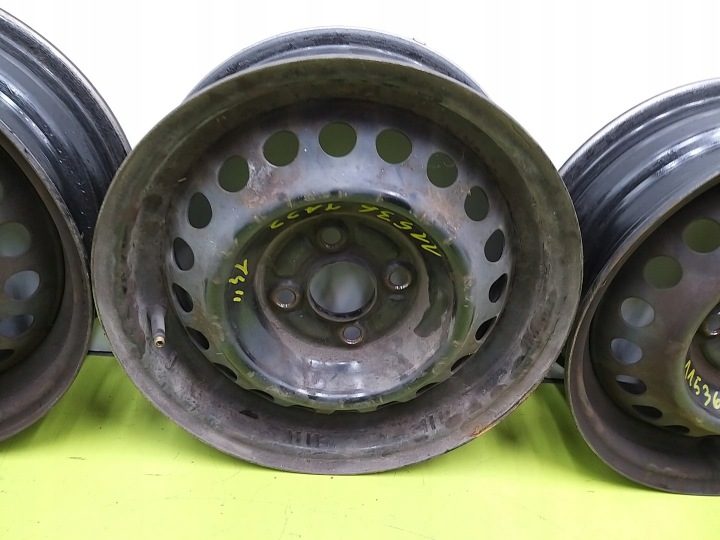 4× Штампованный диск Honda 5.5" x 14" 4x100 ET 45, фото 2