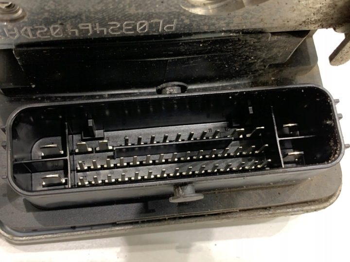 Насос ABS BMW G30 5A3B4C9 2.0 150 л.с., фото 4