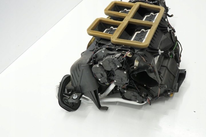 BMW 3 F30 F31 рестайлинг 16 г. отопитель вентилятор европа 9325142, фото 3