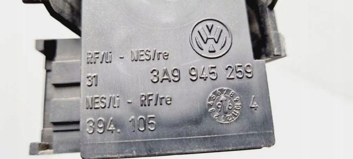 Контакты заднего фонаря VW PASSAT B3/B4 (3A2, 35I) 3A9945259 1.9L дизель 55 кВт, фото 5