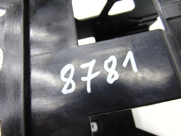 РАМКА КОРЗИНА МАГНИТОЛЫ НАВИГАЦИИ 5K0858089E VW GOLF VI, фото 5
