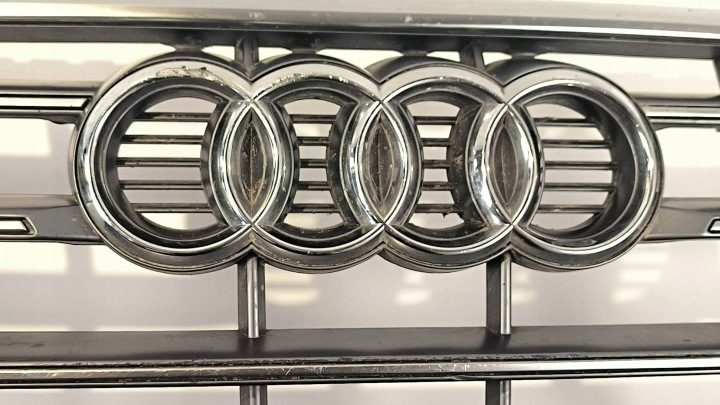 AUDI SQ5 80A II FY 17-21 РЕШЕТКА РАДИАТОРА В БАМПЕР ПЕРЕДНИЙ PDC, фото 3