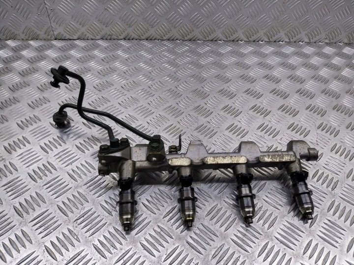 ТОПЛИВНАЯ РАМПА MITSUBISHI CARISMA 1.8 GDI, фото 3