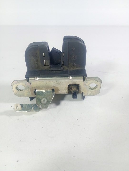 VW Polo 01-09 замок крышки багажника задний OE 6Q6827505, фото 4
