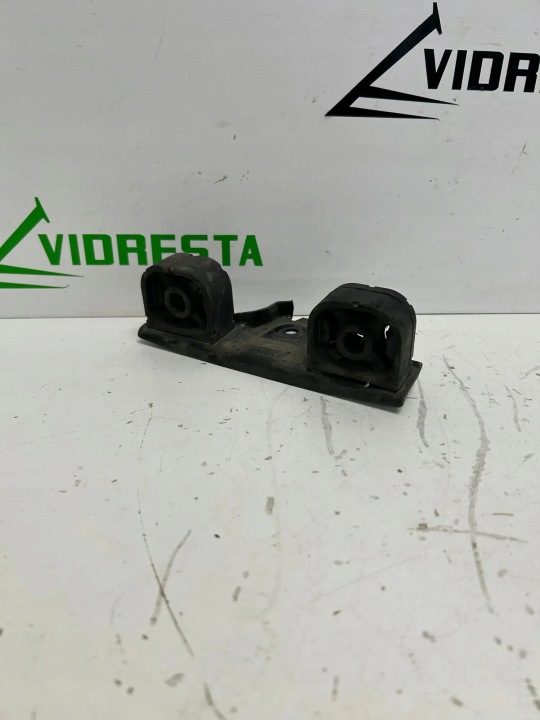 Крепление выхлопа RENAULT 206513982R 1.6L 2024, фото 3