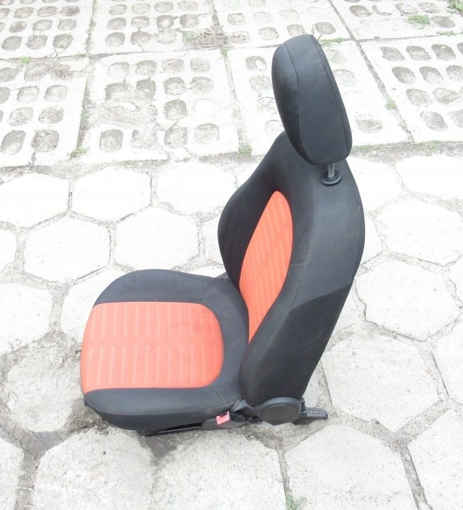 Сиденье правое переднее сиденье пассажира Fiat Punto EVO 3D AIRBAG SED-354, фото 3