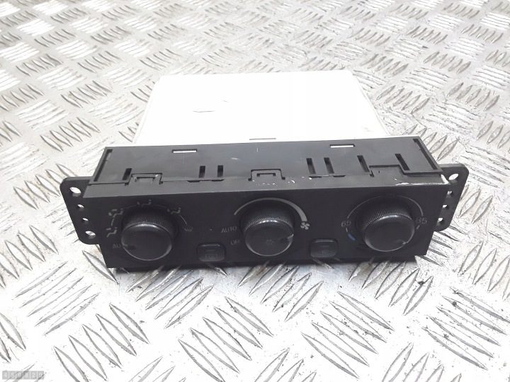 2002 Mitsubishi Montero Модуль управления кондиционером mr500650 1464308770, фото 2