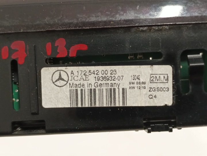 Дисплей PDC парковки Mercedes CLA 117 A1725420023, фото 6