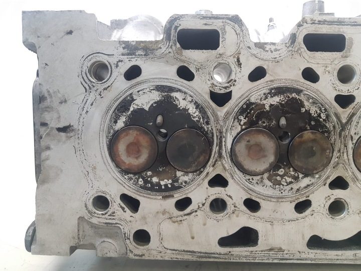 Головка блока цилиндров Citroen Peugeot Ford 0200CN 9636896880 1.4 HDI, фото 8