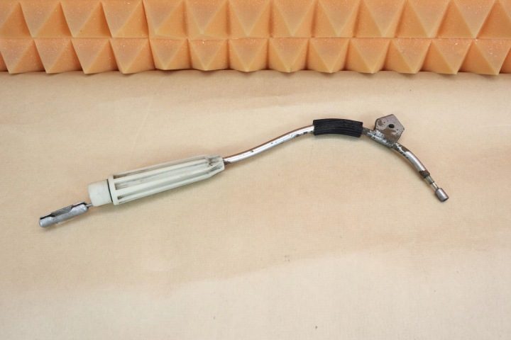Mercedes SLK R171 трос ручного тормоза A1714200085, фото 1