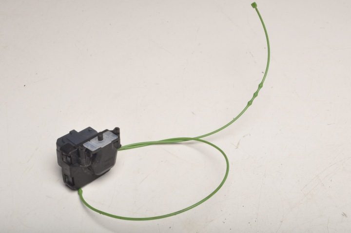 MINI F60 ПРИВОД ЗАМОК ЛЮЧКА ГОРЛОВИНЫ БЕНЗОБАКА 9336600, фото 1
