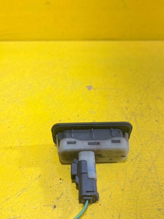 Концевик кнопка крышки Renault 8200885515, фото 4