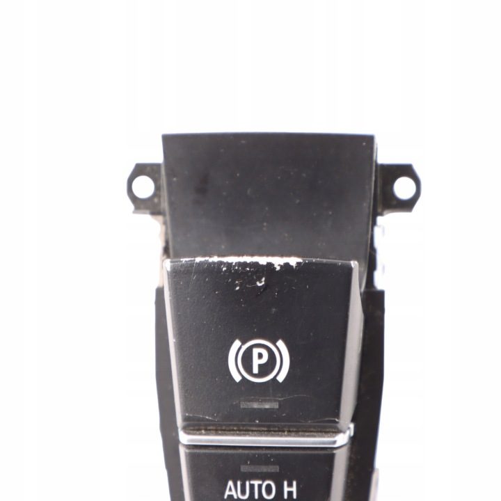 Кнопка ручного тормоза BMW 5 (F10) 9217594 2.0L дизель 2016, фото 2