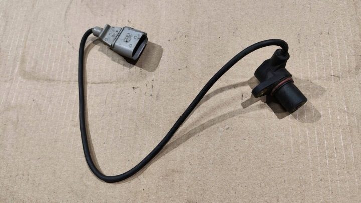 Датчик положения вала Bosch 0261210179 Audi VW Seat Skoda, фото 2