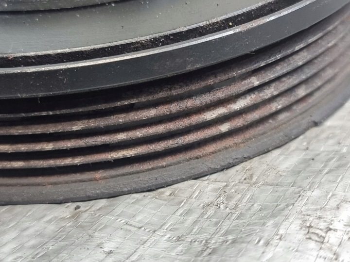 Шкив OE 058105251 Audi A4 B5 1.8B 92 квт 97 г., фото 4