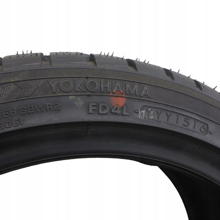 Шина зимняя Yokohama W.drive V902A 205/45R17 88 В сцепление на снегу (3PMSF), защита диска, усилитель (XL), фото 4