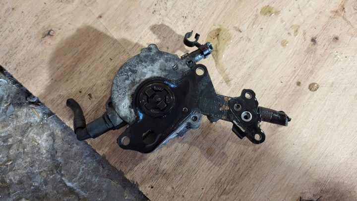 НАСОС ВАКУУМНЫЙ SEAT IBIZA III 6L 3D 02-08 1,9 TDI 038145209M, фото 2