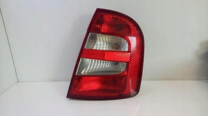 Фонарь правый ХЭТЧБЕК Skoda Fabia I 2000 г., фото 1