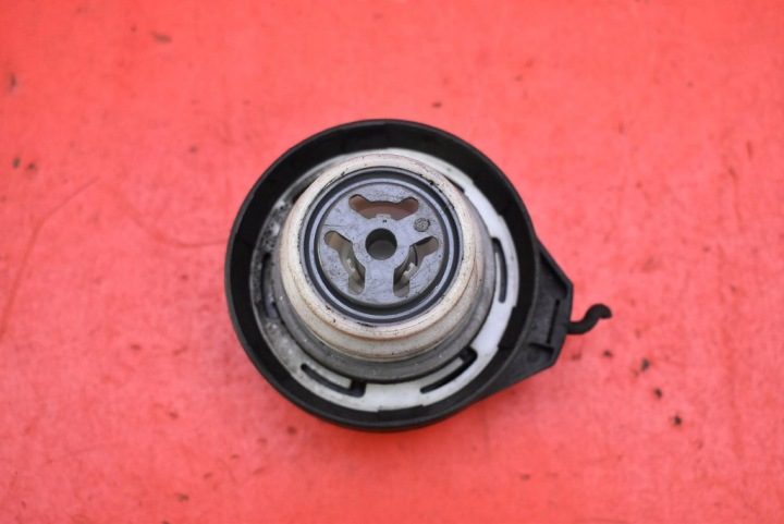КРЫШКА ГОРЛОВИНЫ БЕНЗОБАКА VOLVO S70 V70 3 III 00-05, фото 6