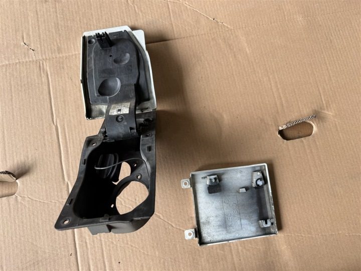 ЛЮЧОК ГОРЛОВИНЫ БЕНЗОБАКА ADBLUE МОЛДИНГ 788287806R 781209835R RENAULT TRAFIC 4 IV, фото 6