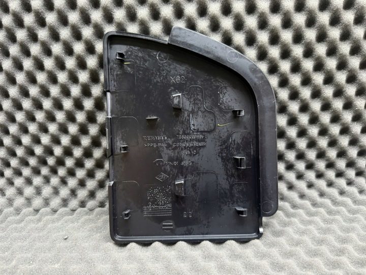 788300019R лючок горловины бензобака Renault Master, фото 2