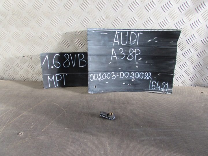Датчик детонации 036905377C Audi A3 8P 1.6 бензин MPI 03-08 R., фото 1