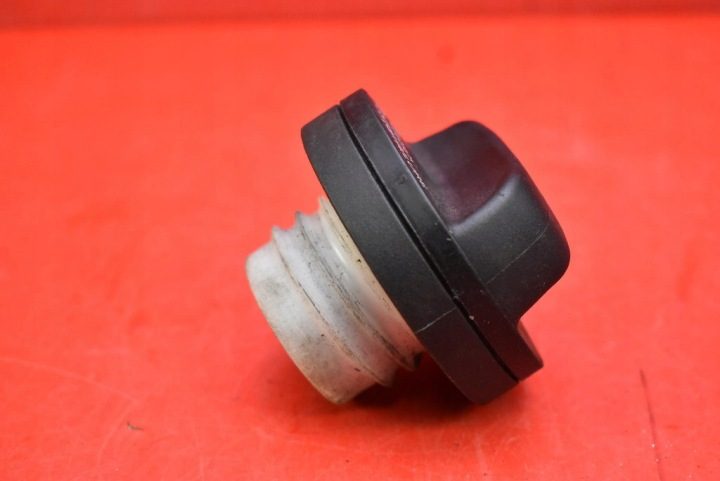 КРЫШКА ГОРЛОВИНЫ БЕНЗОБАКА VOLVO S70 V70 3 III 00-05, фото 4