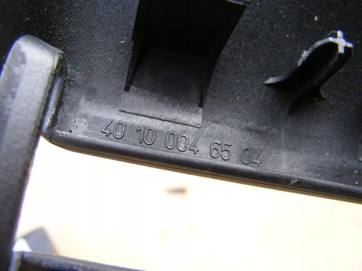 BMW E39 универсал защита крепления шторки 8217304, фото 3