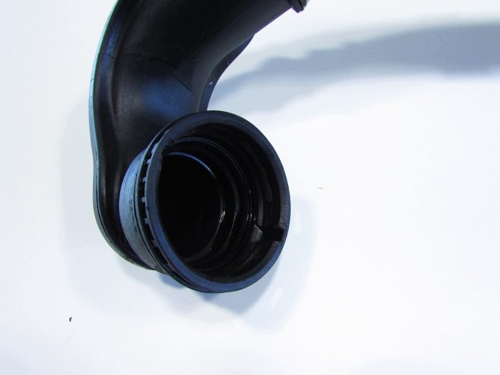 Трубка воздуха интеркулера Opel Zafira c 2.0 CDTI 13265282, фото 2