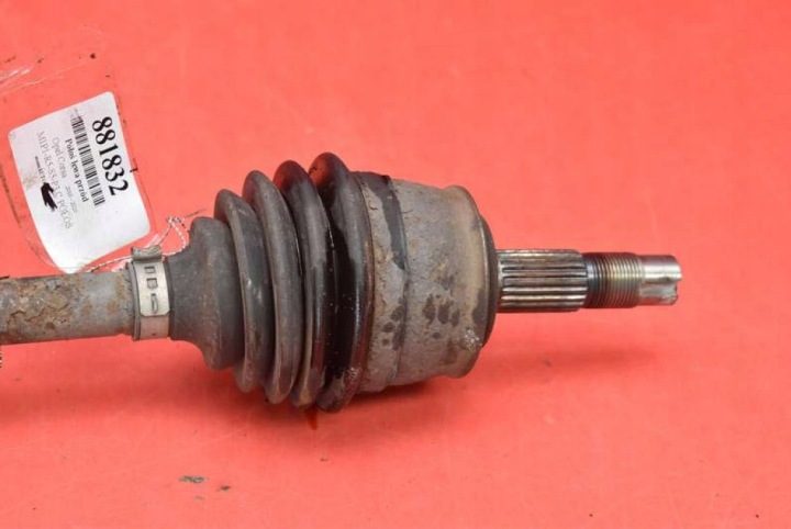 ПОЛУОСЬ ЛЕВАЯ ПЕРЕДНЯЯ МЕХАНИКА 13149830 OPEL CORSA D 1.4 16V 101 Л.С. 10-20, фото 4