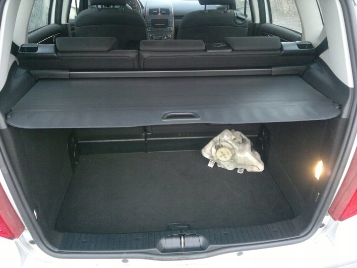 MERCEDES A КЛАСС W169 ШТОРКА ПОЛКА БАГАЖНИКА ЧЕРНАЯ ХОРОШАЯ!, фото 1