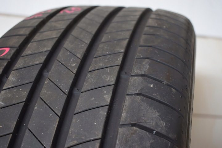 Шина летняя Kumho Ecsta PS71 255/45R20 105 В усилитель (XL), фото 3