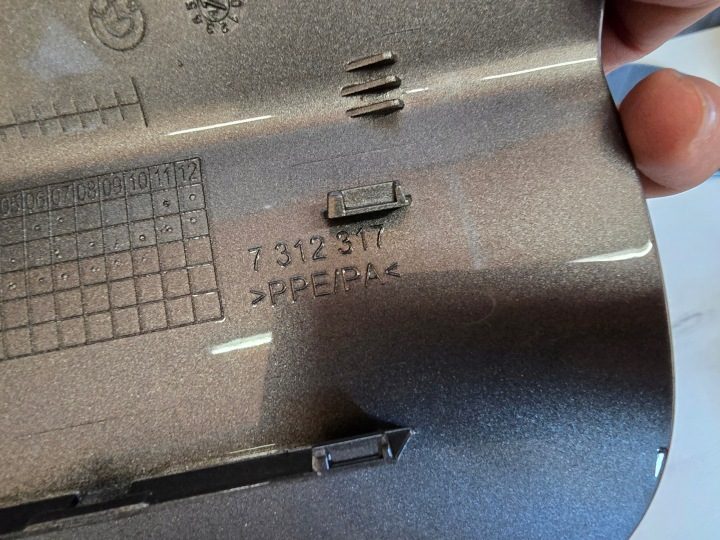 НАКЛАДКА КРЫЛА КРЫШКА ГОРЛОВИНЫ БАКА BMW X6 F16 X6M F86 7312317, фото 4