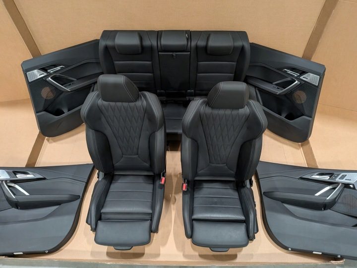 BMW X1 U11 СИДЕНЬЯ ДИВАН ТОННЕЛЬ ОБШИВКИ АЛЬКАНТАРА M-ПАКЕТ, фото 1