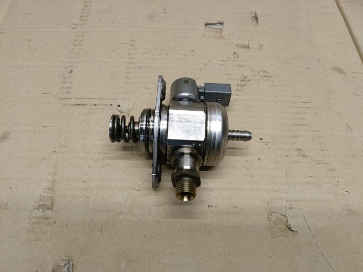 Volkswagen OE 06H127025M топливный насос, фото 1
