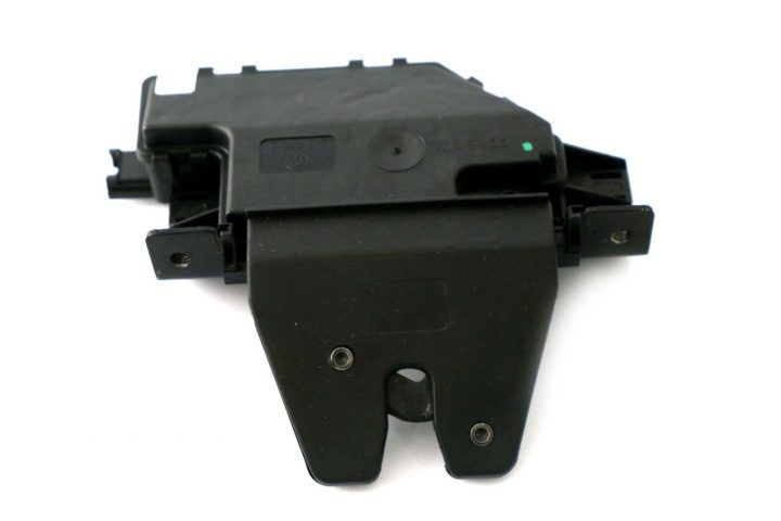 BMW E60 E81 E87 E85 E86 E90 Замок Крышки Багажника 8196401, фото 1