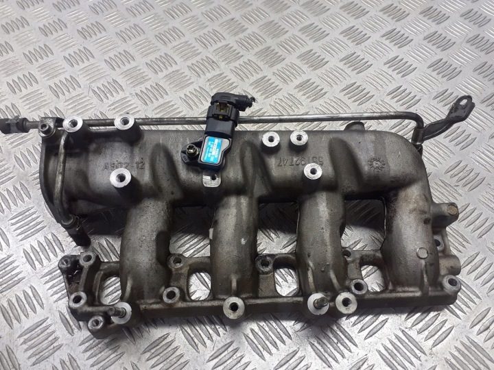 Впускной коллектор Opel Astra H 1.9 CDTI 55192747, фото 1