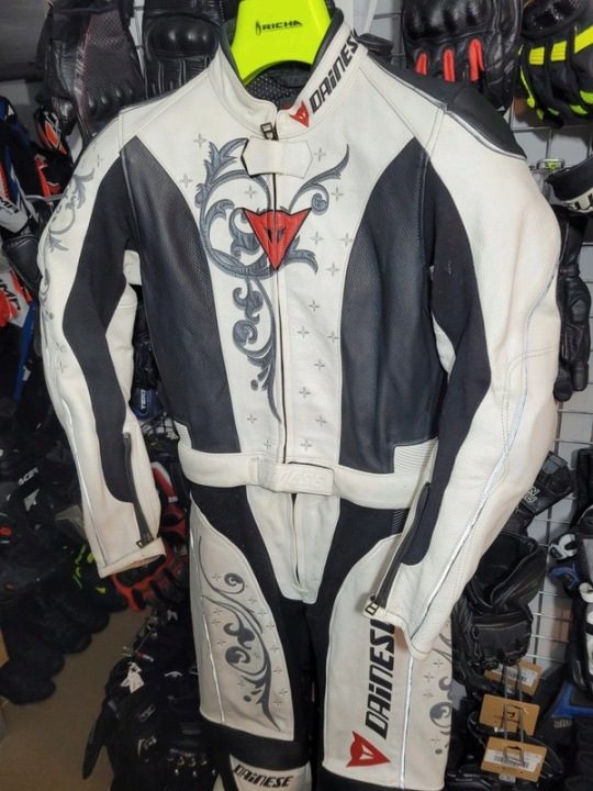 Комбинезон мотоциклетный женский кожаный DAINESE Yu Div Lady 40, фото 4