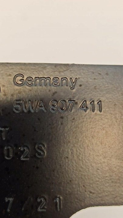 Audi A3 8Y кронштейн ЭБУ 5WA907411, фото 6