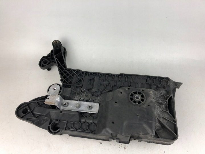 Основание кронштейн аккумулятора Audi A3 8Y Golf VIII 8 5WA915331C, фото 8