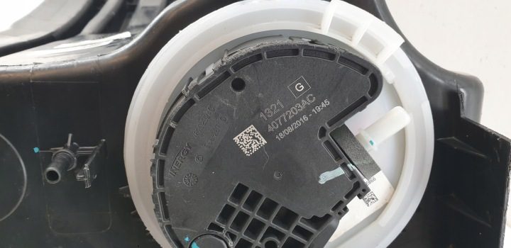 БАК НАСОС ADBLUE AUDI Q7 4M0 VW TOUAREG III 3 4M0131878BF 4077203AC, фото 6