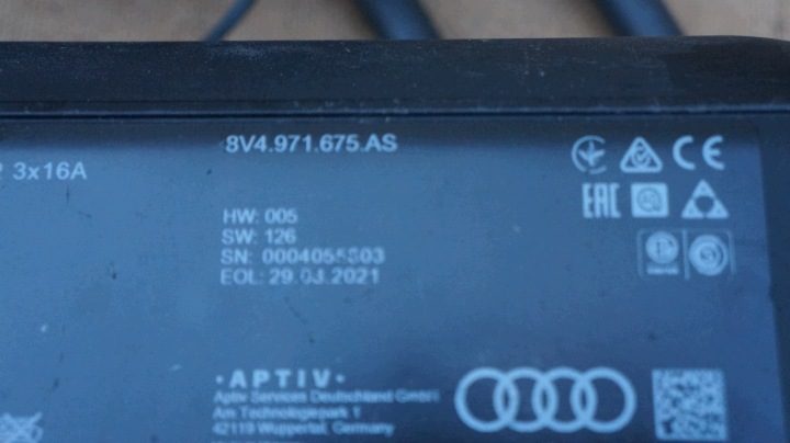 8V4971675AS Audi E-Tron кабель зарядки зарядное устройство сетевое, фото 5