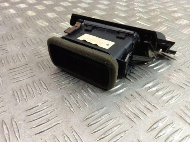 Дефлекторы панели приборного BMW X3 (F25) 9217442 3.5L бензин 225 кВт 2013, фото 2